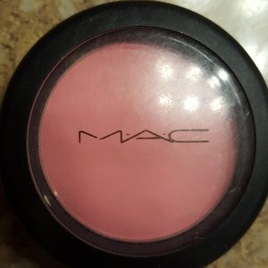 MAC Cosmetics Sheertone Blush PINK SWOON